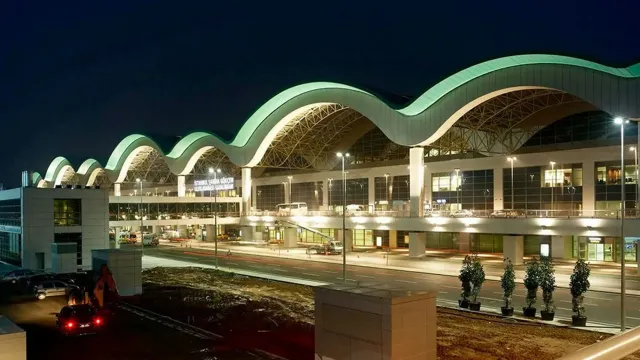 The exterior of Sabiha Gokcen International Airport terminal